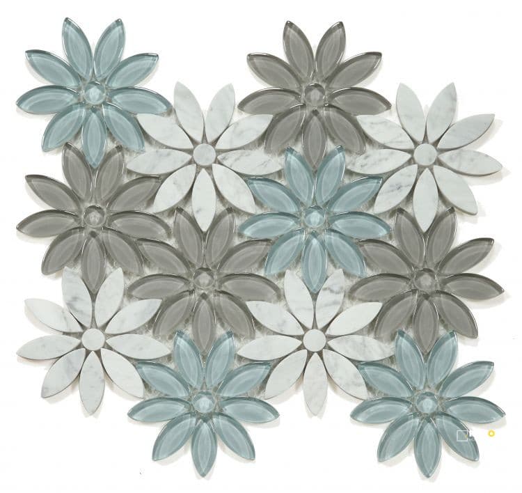 DAISY WHITE SKY MOSAIC 10" X 11.25"