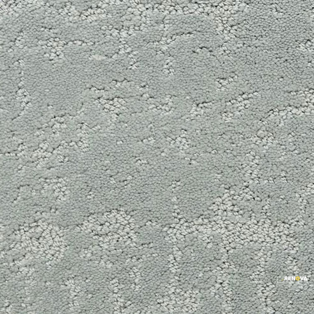 CLASSIC DEMEANOR