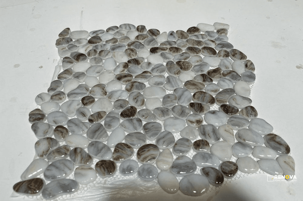 ART PEBBLE AMBER MOSAIC 12" X 12"